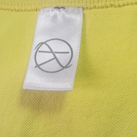 Neon Yellow Activewear Set - Picture 2 of 7